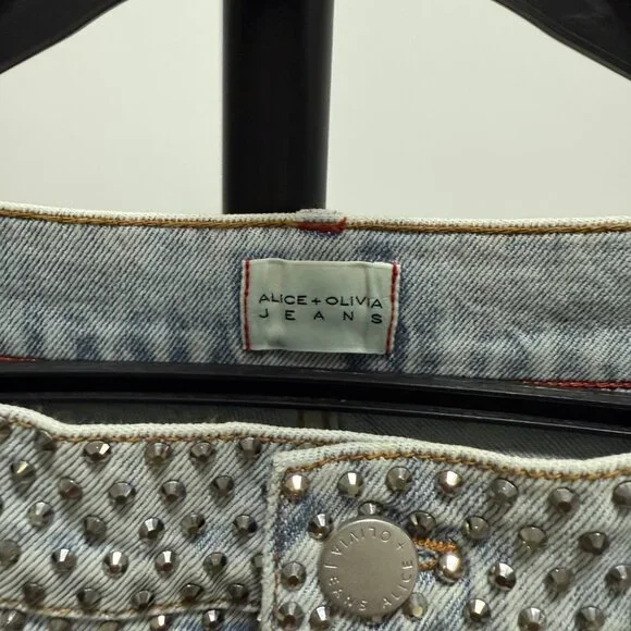 Alice + Olivia TRISH EMBELLISHED JEAN - Picture 10 of 11
